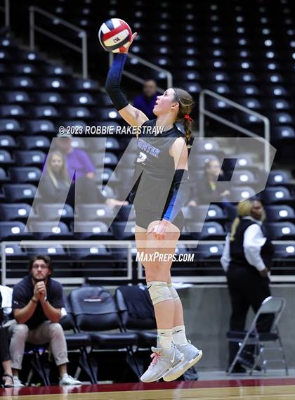 Thumbnail 3 in Columbus vs. Gunter (UIL 3A Volleyball Semifinal) photogallery.