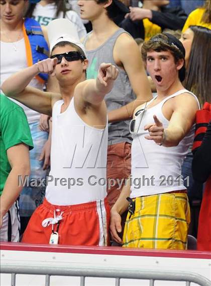 Thumbnail 2 in Delone Catholic vs. York Catholic (D3 Class AA Final) photogallery.