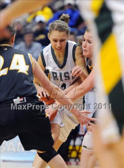 Thumbnail 2 in Delone Catholic vs. York Catholic (D3 Class AA Final) photogallery.