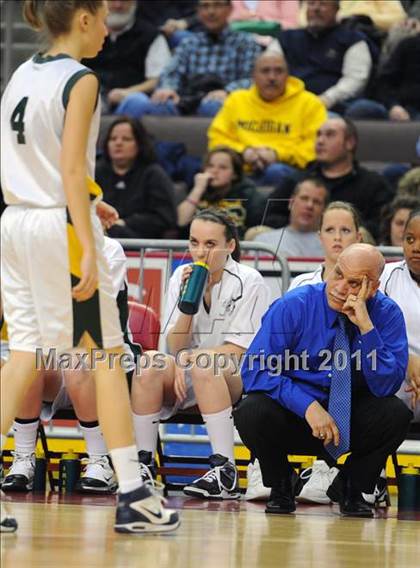Thumbnail 1 in Delone Catholic vs. York Catholic (D3 Class AA Final) photogallery.