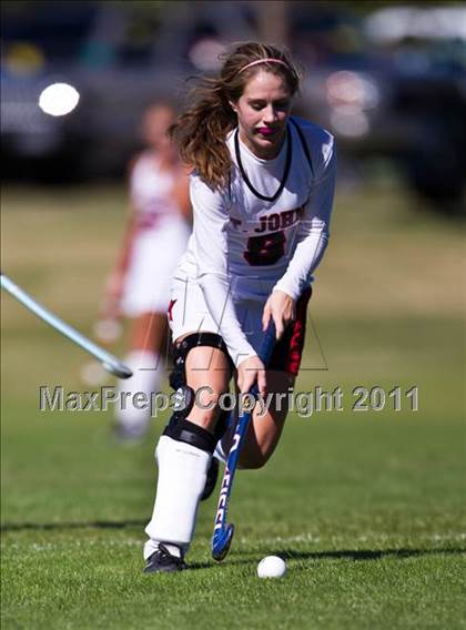 Thumbnail 3 in St. John's vs Country Day (Southwest Prep D1 State Playoffs) photogallery.