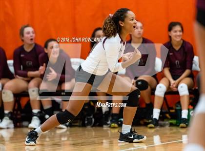 Thumbnail 3 in Glenbrook North vs. Champaign Central photogallery.
