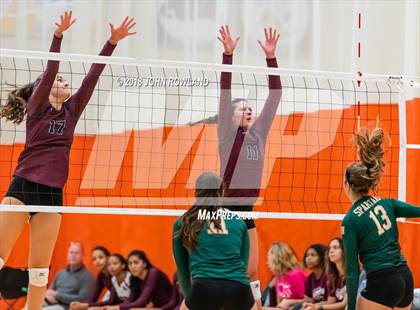 Thumbnail 3 in Glenbrook North vs. Champaign Central photogallery.