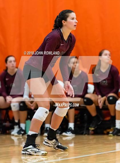 Thumbnail 2 in Glenbrook North vs. Champaign Central photogallery.