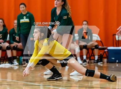 Thumbnail 2 in Glenbrook North vs. Champaign Central photogallery.