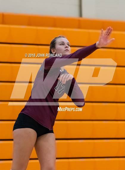 Thumbnail 3 in Glenbrook North vs. Champaign Central photogallery.