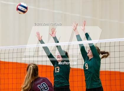 Thumbnail 3 in Glenbrook North vs. Champaign Central photogallery.