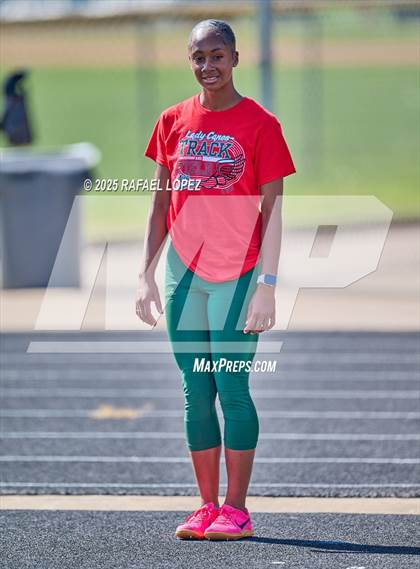Thumbnail 2 in UIL 6A Track & Field Area 21&22 (High Jump) photogallery.