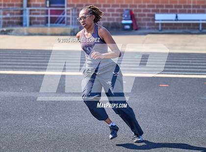 Thumbnail 2 in UIL 6A Track & Field Area 21&22 (High Jump) photogallery.