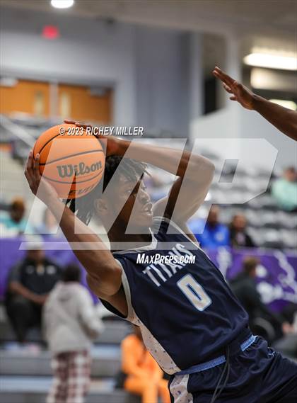 Thumbnail 2 in Lee Summit West vs. Fayetteville (Hoopin on the Hill) photogallery.