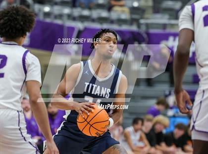 Thumbnail 3 in Lee Summit West vs. Fayetteville (Hoopin on the Hill) photogallery.