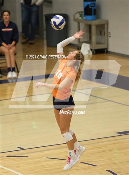 Thumbnail 3 in Mountain Crest @ Ridgeline photogallery.