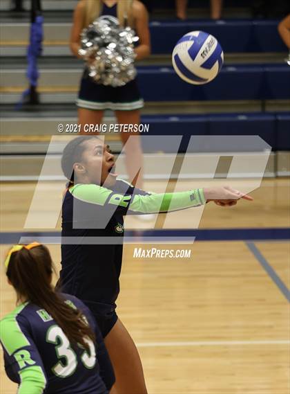 Thumbnail 2 in Mountain Crest @ Ridgeline photogallery.