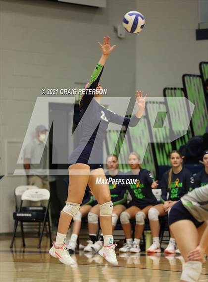 Thumbnail 3 in Mountain Crest @ Ridgeline photogallery.