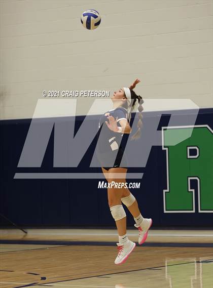 Thumbnail 1 in Mountain Crest @ Ridgeline photogallery.
