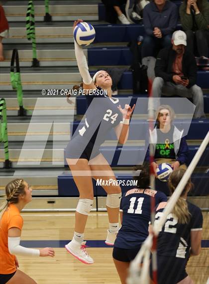 Thumbnail 2 in Mountain Crest @ Ridgeline photogallery.