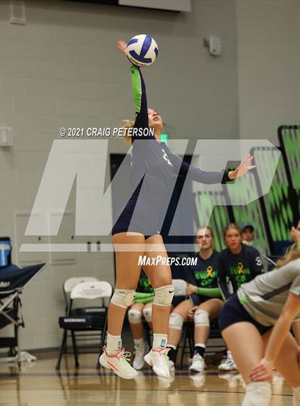 Thumbnail 3 in Mountain Crest @ Ridgeline photogallery.