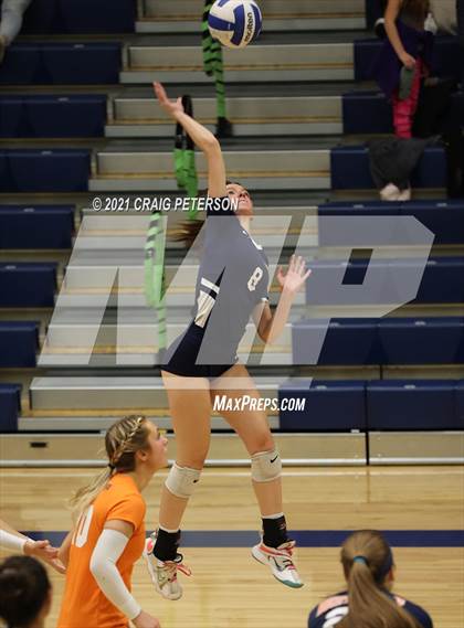 Thumbnail 3 in Mountain Crest @ Ridgeline photogallery.