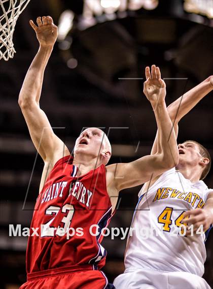 Thumbnail 2 in St. Henry vs Newport Central Catholic (KHSAA Ninth Region Tournament) photogallery.