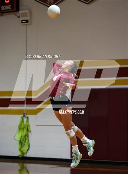 Thumbnail 1 in Kathleen @ Lake Gibson (FHSAA 6A District 7 - Quarterfinals) photogallery.