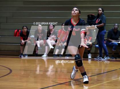 Thumbnail 3 in Kathleen @ Lake Gibson (FHSAA 6A District 7 - Quarterfinals) photogallery.