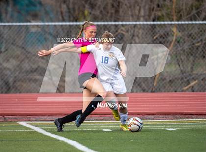 Thumbnail 3 in Arapahoe vs Rampart photogallery.