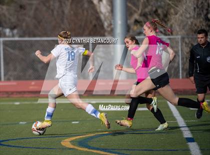 Thumbnail 3 in Arapahoe vs Rampart photogallery.
