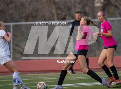 Thumbnail 1 in Arapahoe vs Rampart photogallery.