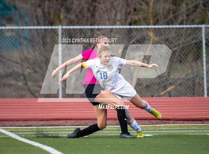 Thumbnail 2 in Arapahoe vs Rampart photogallery.