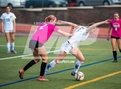 Thumbnail 2 in Arapahoe vs Rampart photogallery.