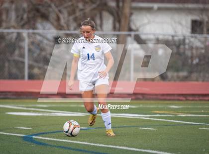 Thumbnail 2 in Arapahoe vs Rampart photogallery.
