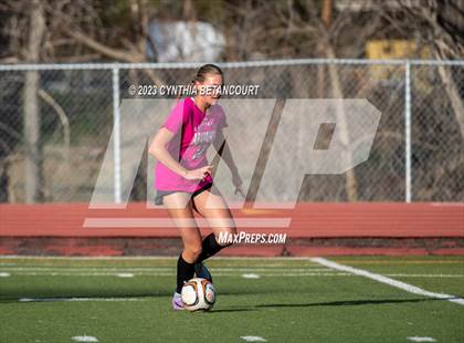 Thumbnail 3 in Arapahoe vs Rampart photogallery.
