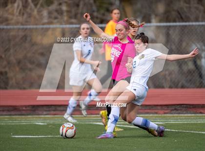 Thumbnail 1 in Arapahoe vs Rampart photogallery.