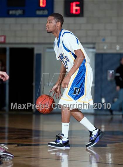 Thumbnail 2 in Serrano vs. Claremont (MLK I Have A Dream Classic) photogallery.
