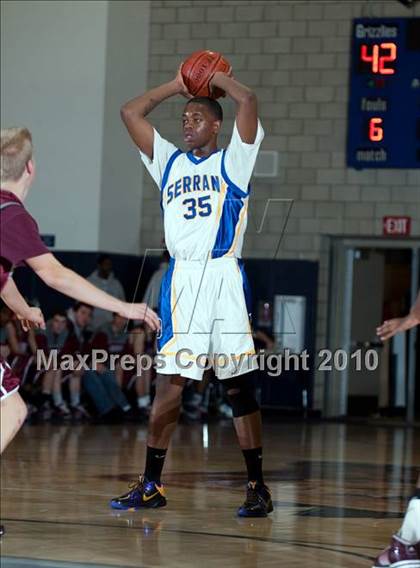 Thumbnail 3 in Serrano vs. Claremont (MLK I Have A Dream Classic) photogallery.
