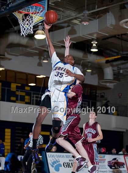 Thumbnail 3 in Serrano vs. Claremont (MLK I Have A Dream Classic) photogallery.