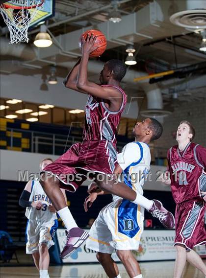 Thumbnail 2 in Serrano vs. Claremont (MLK I Have A Dream Classic) photogallery.