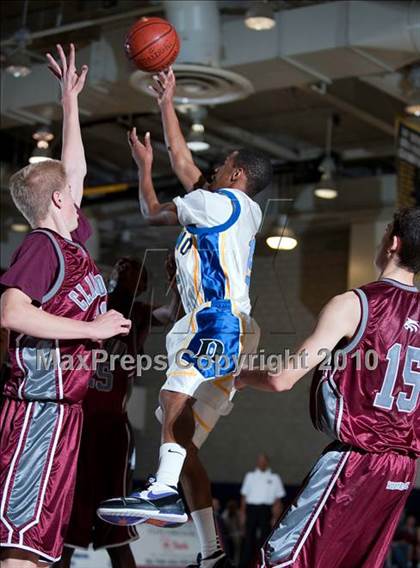 Thumbnail 2 in Serrano vs. Claremont (MLK I Have A Dream Classic) photogallery.