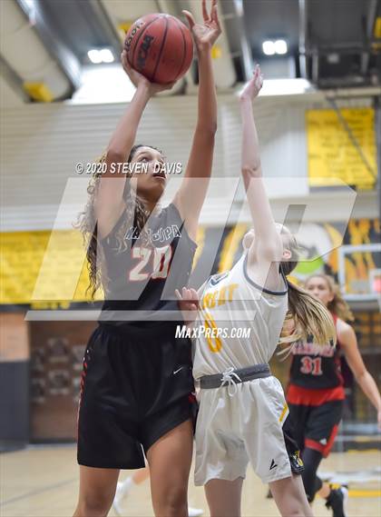 Thumbnail 1 in Maricopa vs. Gilbert photogallery.