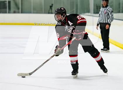 Thumbnail 1 in New Trier (Green) vs Benet Academy photogallery.