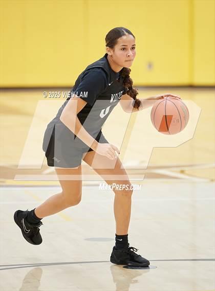 Thumbnail 1 in San Ramon Valley vs. Moreau Catholic (Pinole Valley Tip-Off Classic) photogallery.
