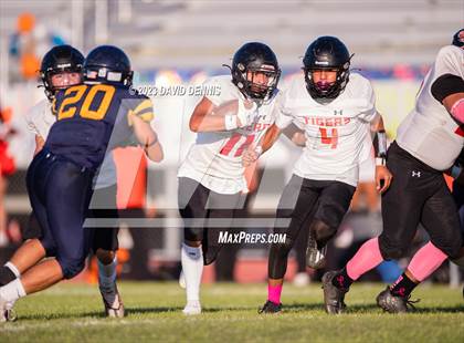 Thumbnail 1 in Wasco @ Shafter photogallery.