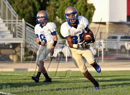 Thumbnail 1 in Clovis @ Centennial photogallery.