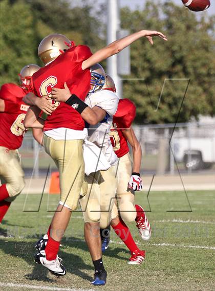 Thumbnail 1 in Clovis @ Centennial photogallery.