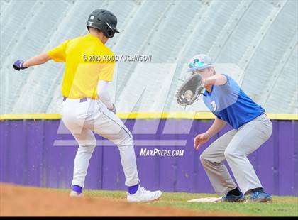 Thumbnail 2 in South Beauregard vs DeRidder photogallery.