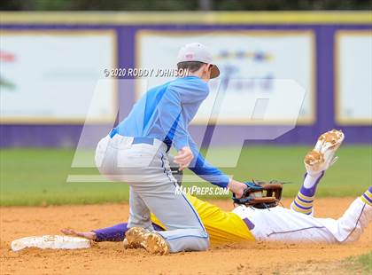 Thumbnail 1 in South Beauregard vs DeRidder photogallery.