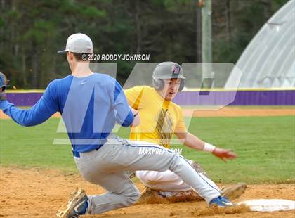Thumbnail 1 in South Beauregard vs DeRidder photogallery.