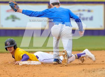 Thumbnail 1 in South Beauregard vs DeRidder photogallery.