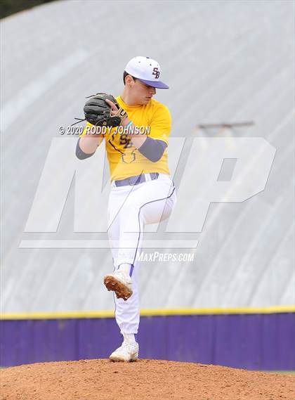 Thumbnail 2 in South Beauregard vs DeRidder photogallery.