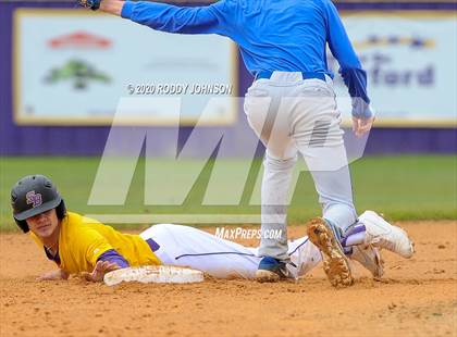 Thumbnail 2 in South Beauregard vs DeRidder photogallery.